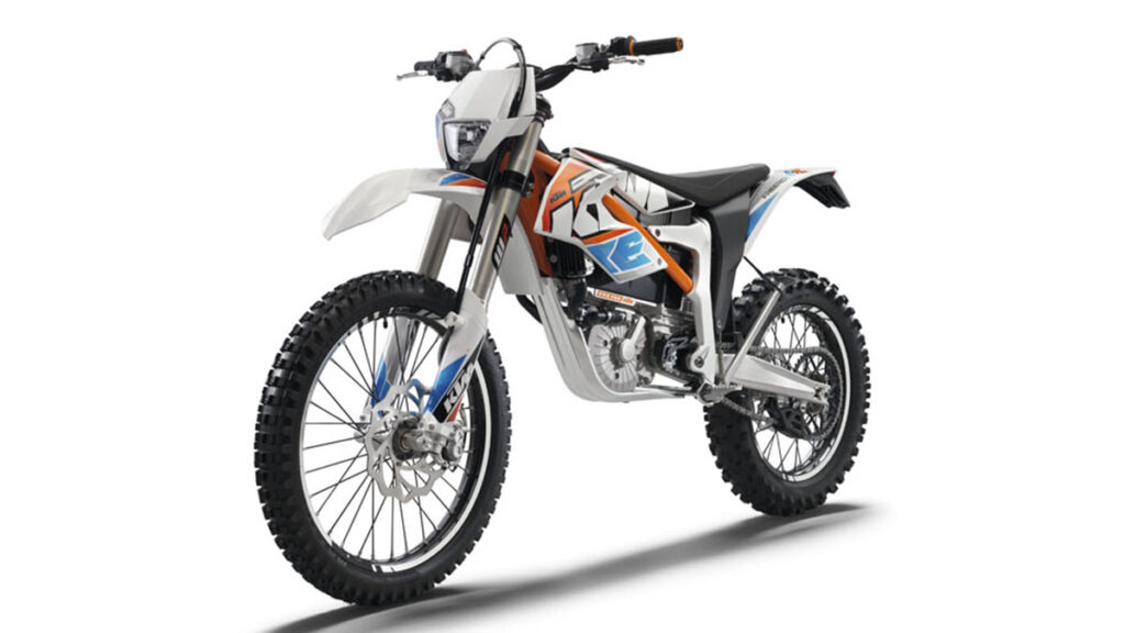Estas son las motos de 125 más caras: a veces se te va la mano con el precio 17 KTM Freeride E-XC