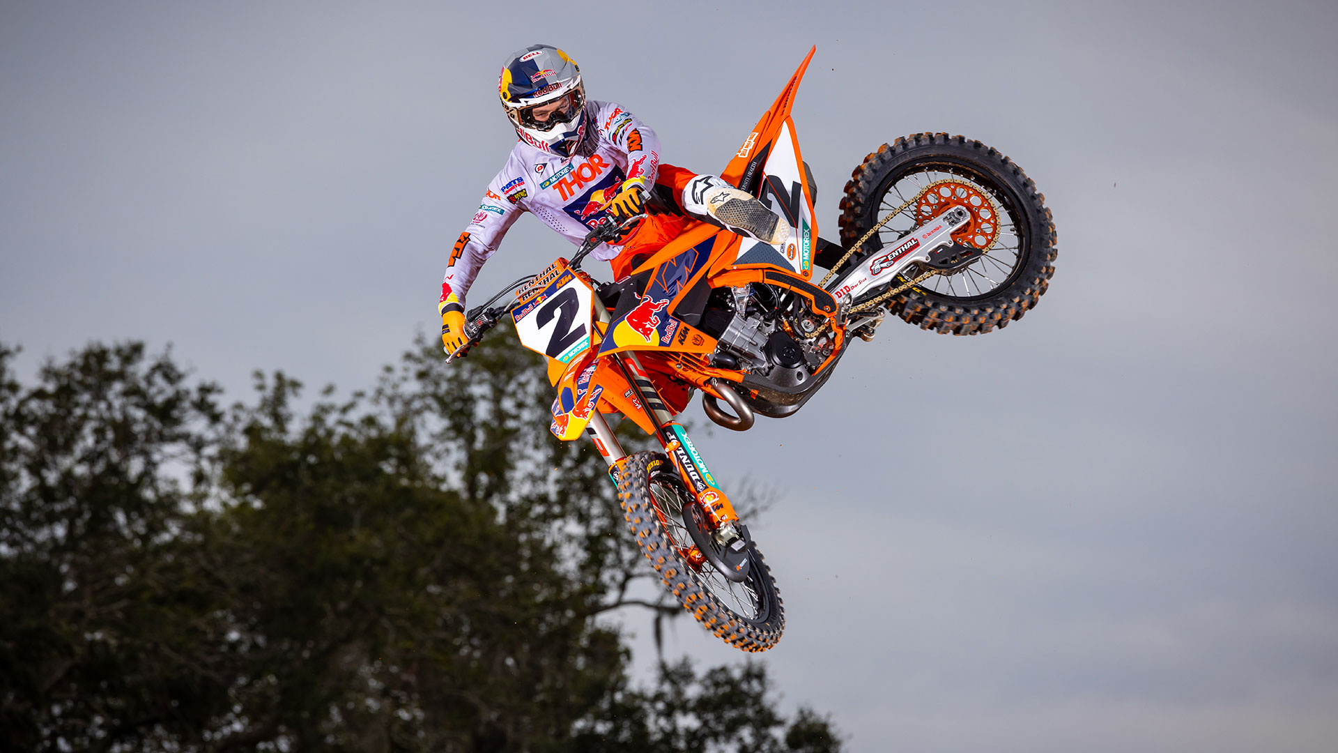 KTM 450 SX-F Factory Edition 2023: con la vista puesta en el AMA Supercross 1 2023 KTM 450 SX F FACTORY EDITION WEBB COOPER