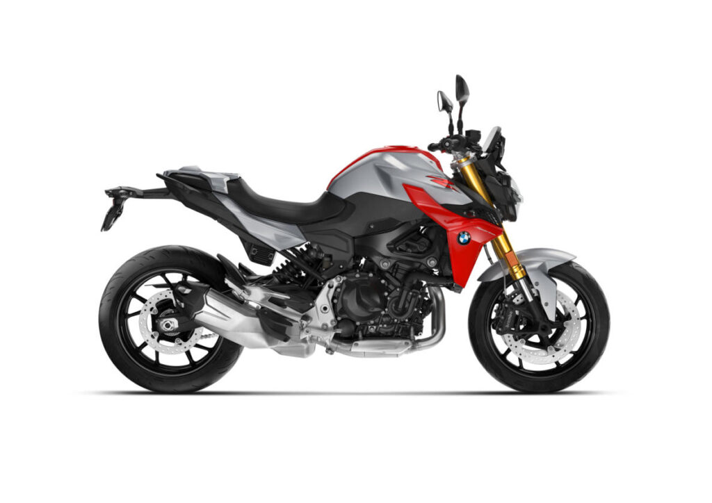 Nueva BMW R12: ¿será la primera BMW custom para el carné A2? 12 BMW_F_900_R