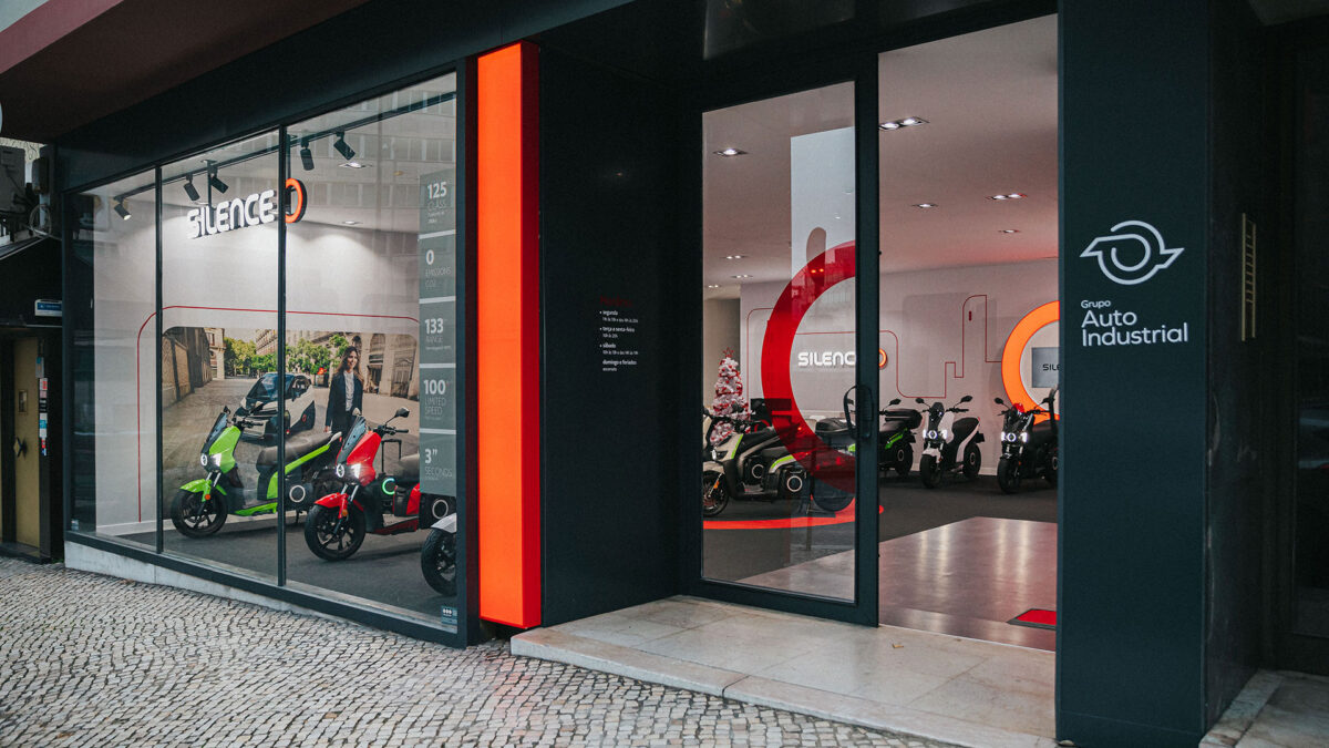 Exterior flagship store Silence Lisboa