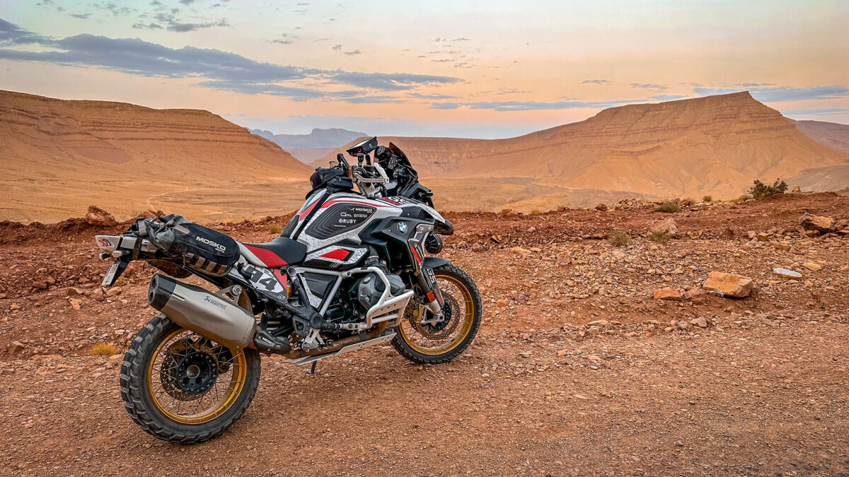 BMW Motorrad también confía en la protección que ofrece Uniracing 1 K4