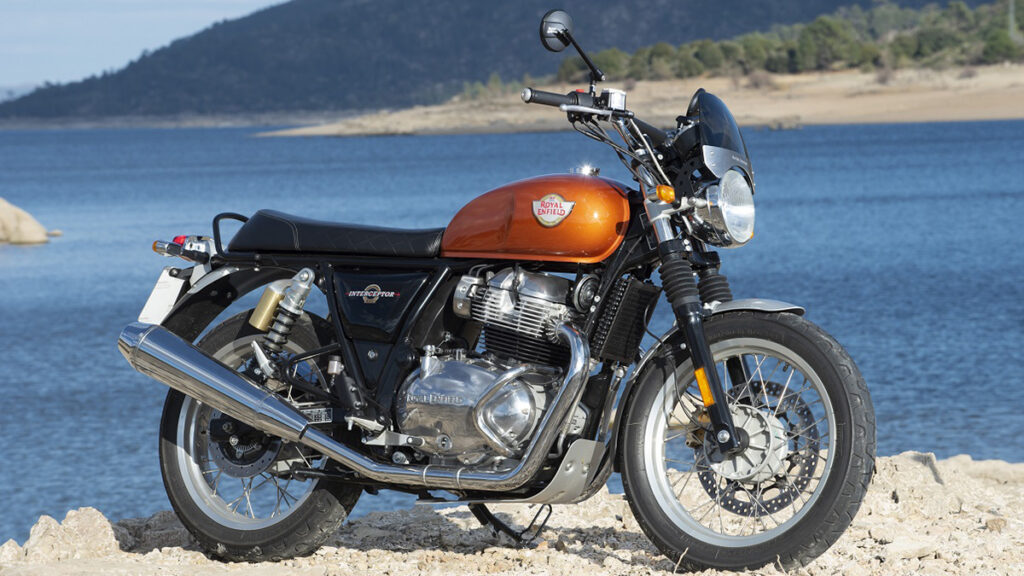 Royal Enfield Interceptor y Continental GT: El placer de lo auténtico 14 Royal Enfield 650 2