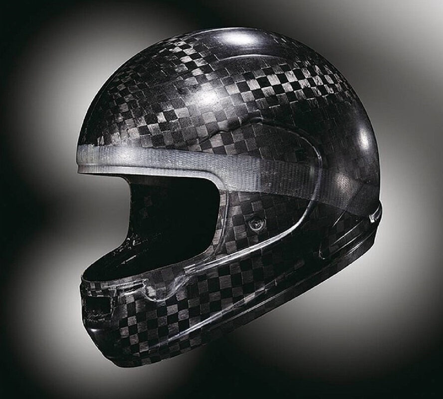La calota del casco: el secreto de la protección adecuada para tu cabeza circulando en moto 1 calota arai fibra carbono