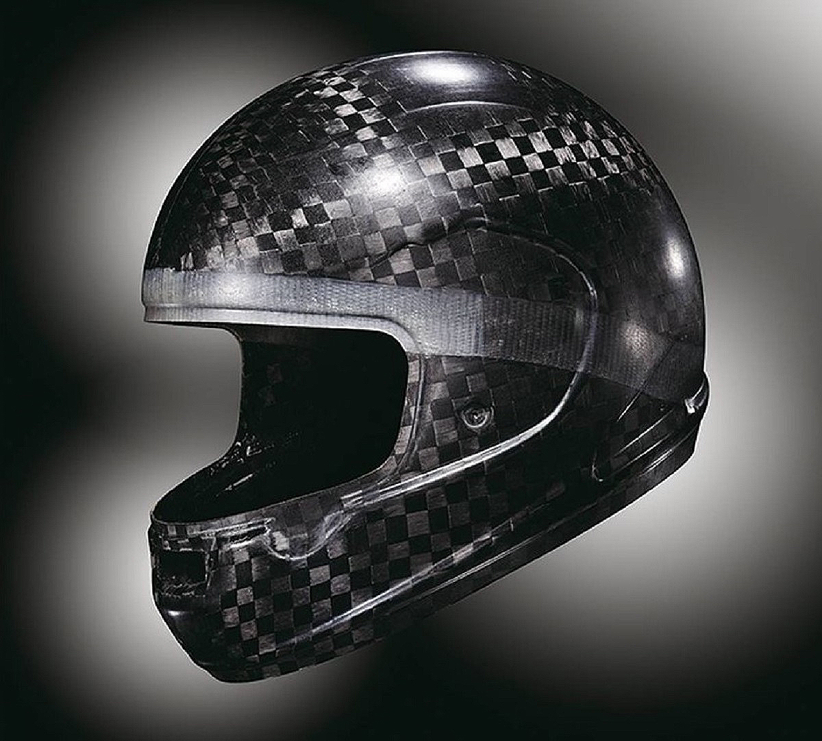 La calota del casco: el secreto de la protección adecuada para tu cabeza circulando en moto