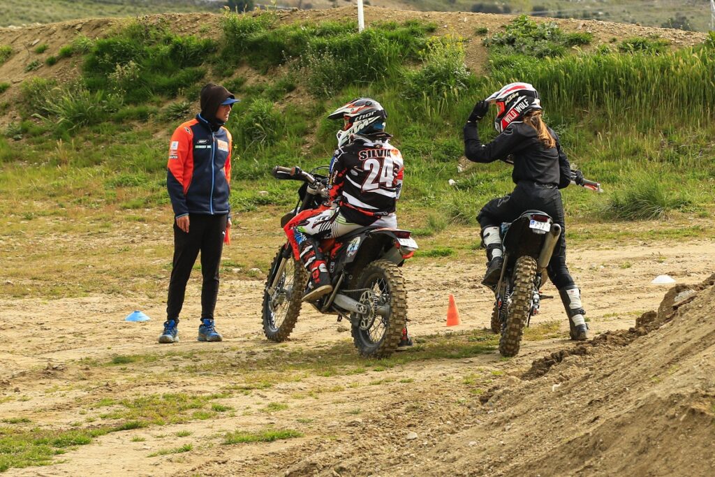 campus femenini motocross 2022 ambiente