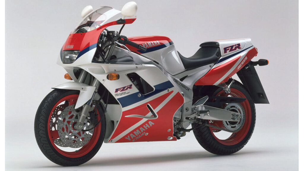Las motos trail que podías comprarte en 1992 9 Yamaha FZR 1000 EXUP 1993