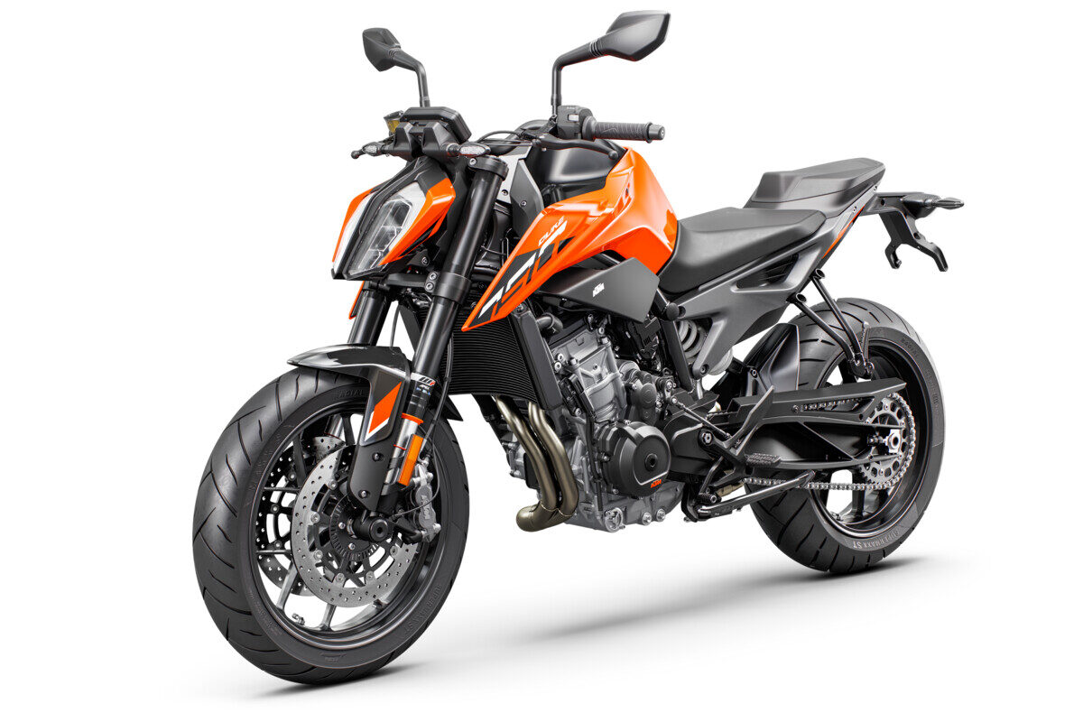 KTM 790 Duke 2023: el arma de los austriacos entre las motos naked para el carnet A2 ya tiene precio 7 2023 KTM 790 DUKE apertura