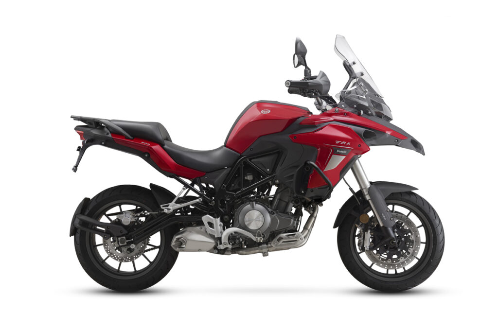 Estas son las motos trail para el carnet A2 con asiento a menos de 800 mm 15 Benelli TRK 502