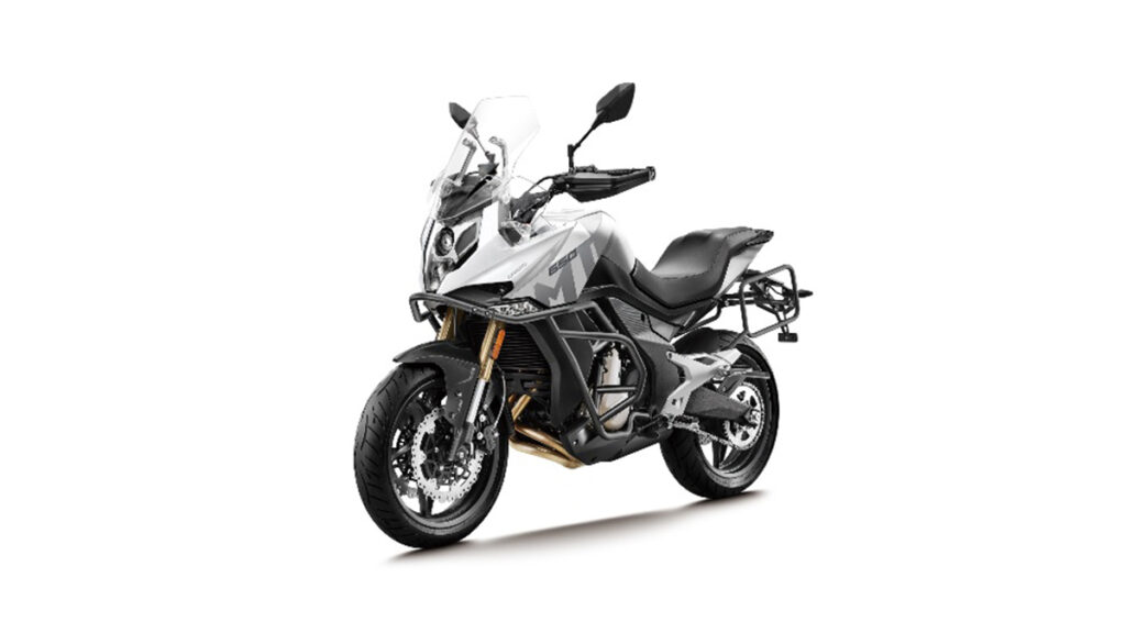 Triumph Tiger Sport 660: estos son sus precios y las motos rivales 3 CFMoto MT650 2022