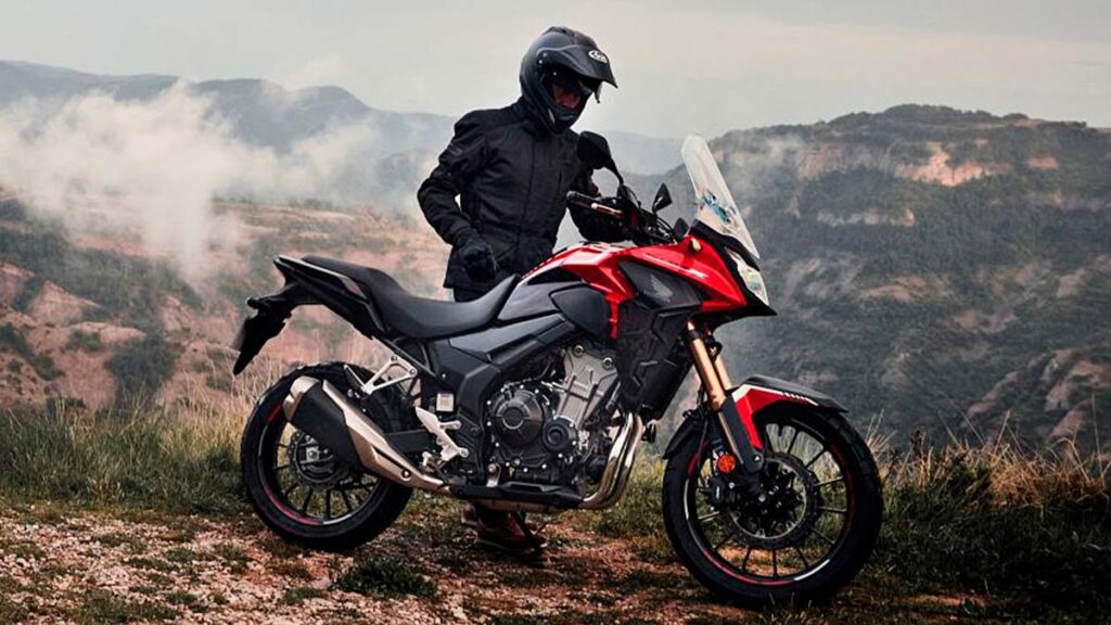 La moto trail superventas para el carnet A2 sorprende con esta oferta de unidades 2023 12 Honda CB500X