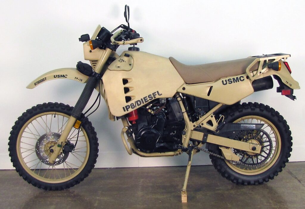 Motos bizarras diésel (I): las motos a gasoil en 138 años de historia 13 M1030 Hayes 2004 diesel