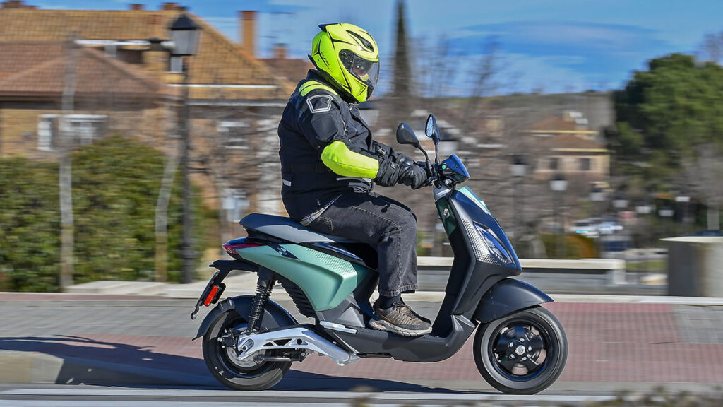 Prueba Piaggio 1 Active: Un poco más de urbanidad 8 Piaggio 1 Active(17)