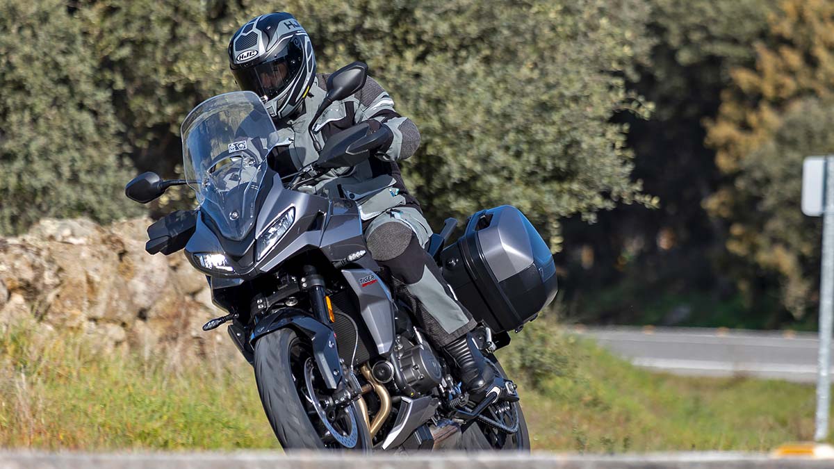 Llévate la Triumph Tiger Sport 660 con la limitación para el carnet A2 gratis