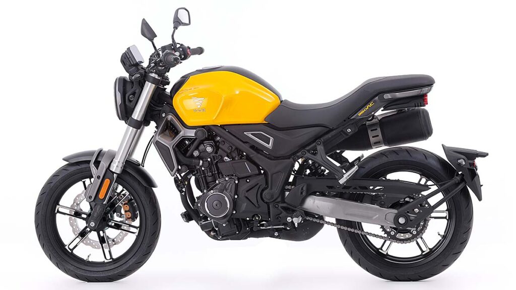 Todas las novedades de motos para 2023 119 VOGE 350 AC 1