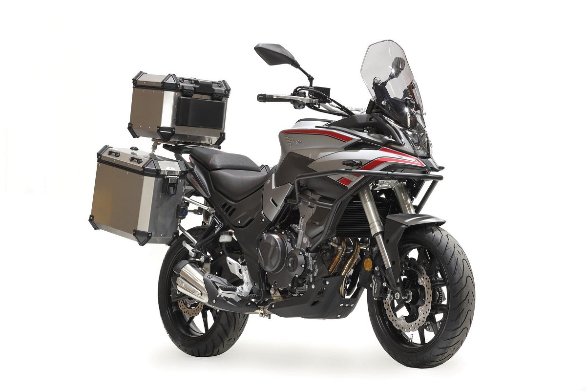 Voge 650 y 500 DS/DSX, motos trail para el carnet A2 con ofertas irresistibles 8 Voge 650 DS con maletas originales 2023