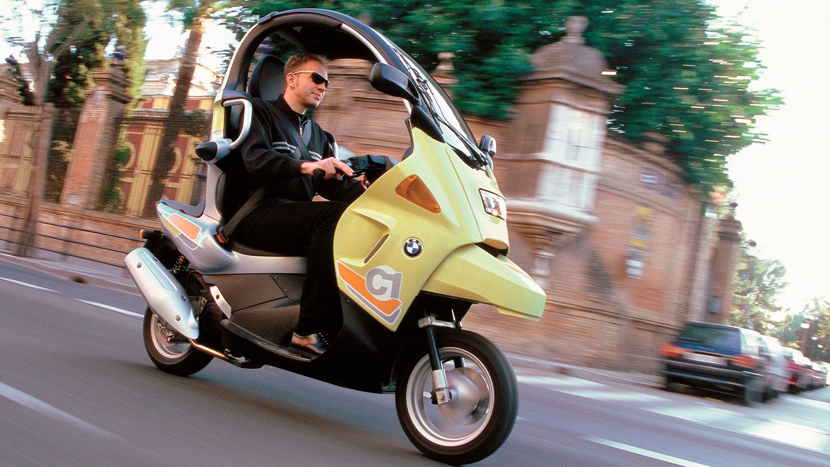 BMW_C1_accion