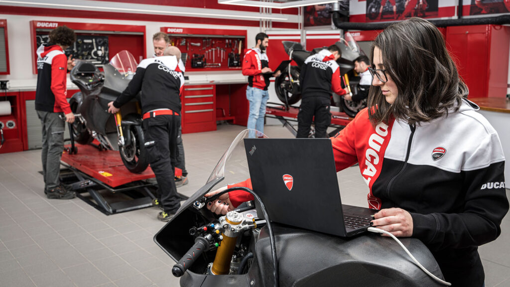 Ducati da luz verde a la producción de las motos de MotoE 8 ducati-motoe-produccion