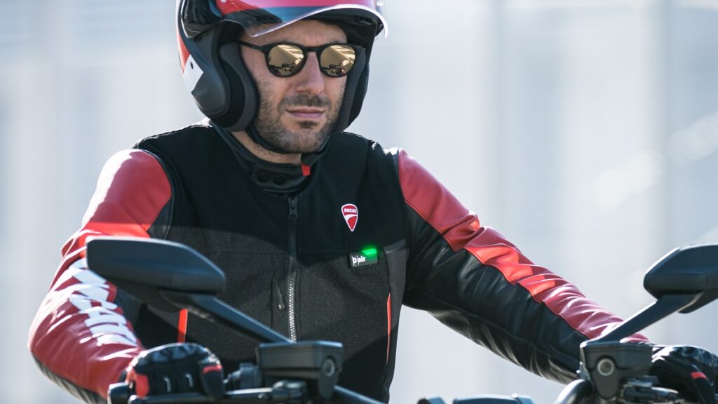 Ducati Smart Jacket, chaleco airbag