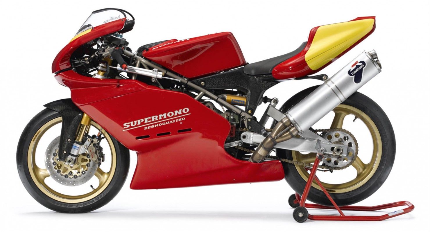 Motos clásicas olvidadas: Ducati Supermono, con 1 cilindro basta 5 Ducati Supermono 1993