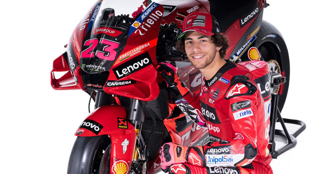 Pecco Bagnaia disputará el curso 2023 de MotoGP en el '1' 11 enea-bastianini-ducati-motogp-2023