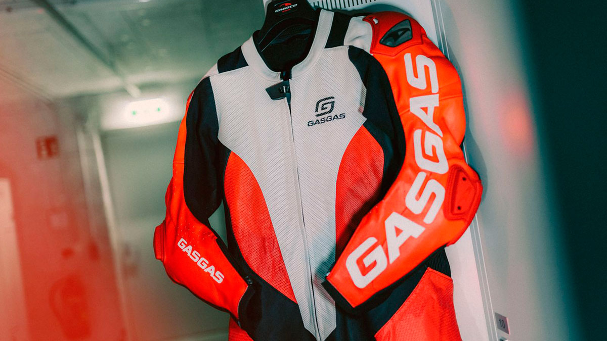 Acuerdo de GasGas con Gimoto: monos 100% personalizables para Supermoto 7 gasgas-monos-gimoto