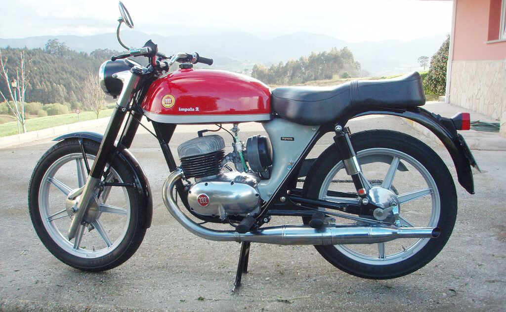 Montesa Impala: una moto clásica icónica desde los años 60 10 Montesa Impala 2