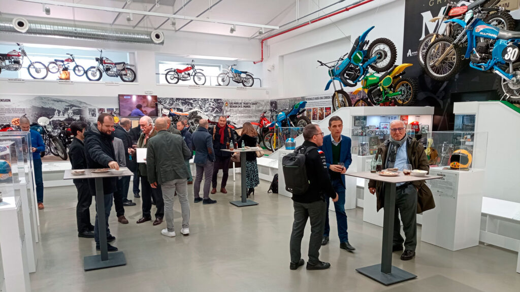 Si tienes una moto histórica estás de enhorabuena: su reglamento específico ya está en marcha 2 reglamento-motos-historicas-1