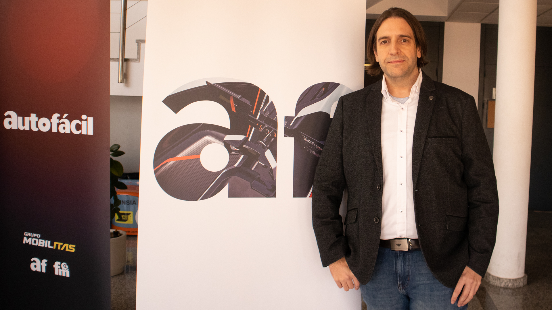 Autofácil presenta en sociedad su nuevo Plan Editorial 1 Alvaro portada