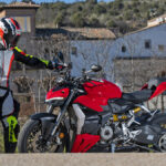 DUCATI STREETFIGHTER V2 2023