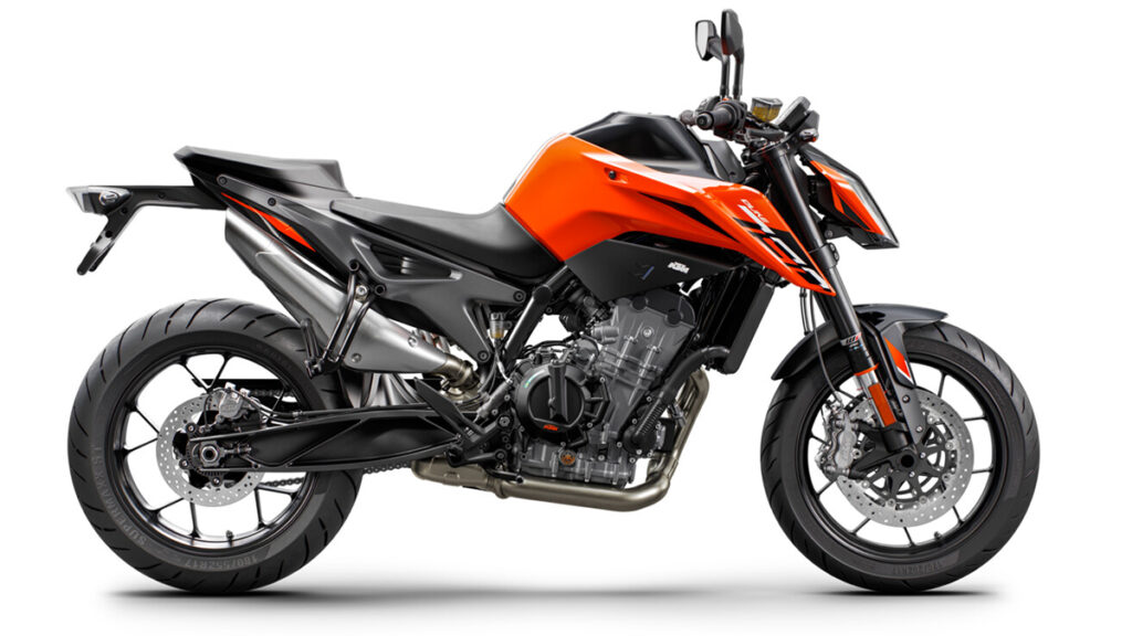 Honda CB750 Hornet: estos son los precios y sus motos rivales 18 KTM 790 DUKE 2023