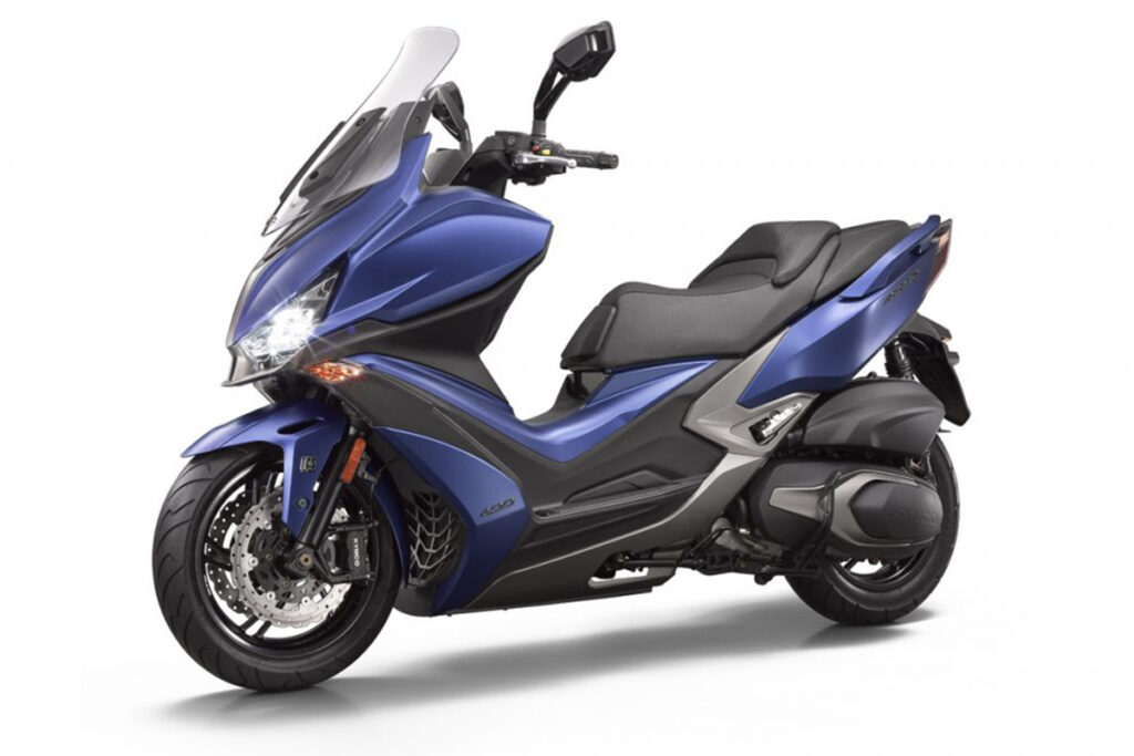 Voge SR4 Max: estos son sus precios y los scooter rivales 14 KYMCO Xciting 400 S TCS