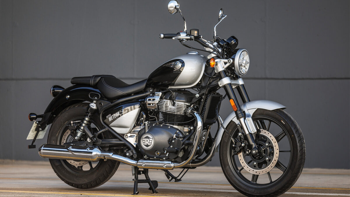 Fotos: Royal Enfield Super Meteor 650 1 Royal Enfield Super Meteor 650: enciclopedia sobre dos ruedas