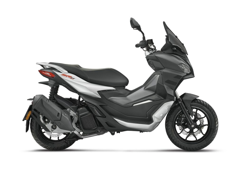 Los scooter SUV 2023 en oferta: una oportunidad para estar a la moda y beneficiarte de la movilidad urbana en moto trail, con rueda pequeña 12 Aprilia SR 125 GT