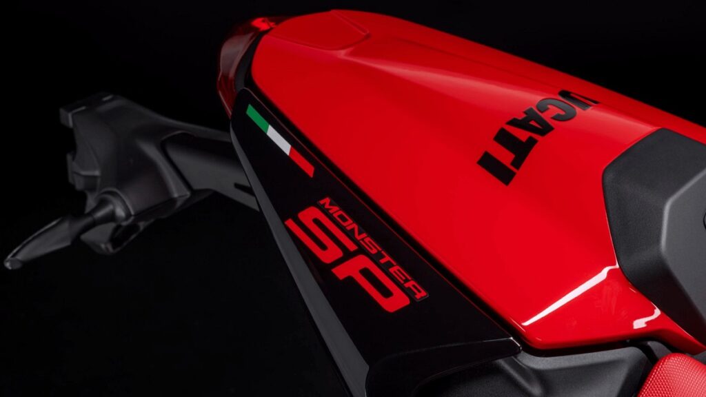 Ducati Monster SP 2023, detalle colín