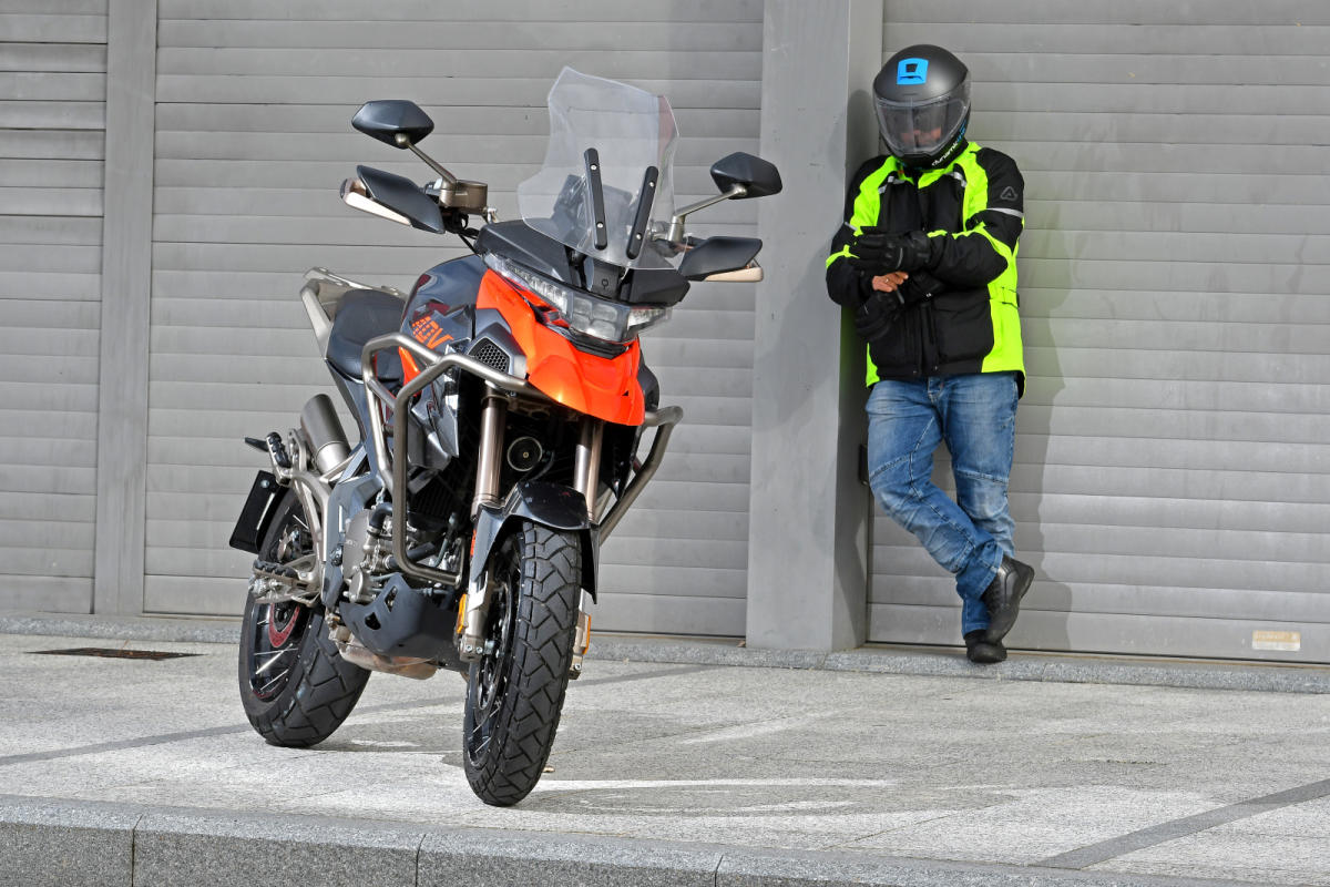 Zontes T2-310: chollo trail para el carnet de moto A2 1 Zontes T2-310