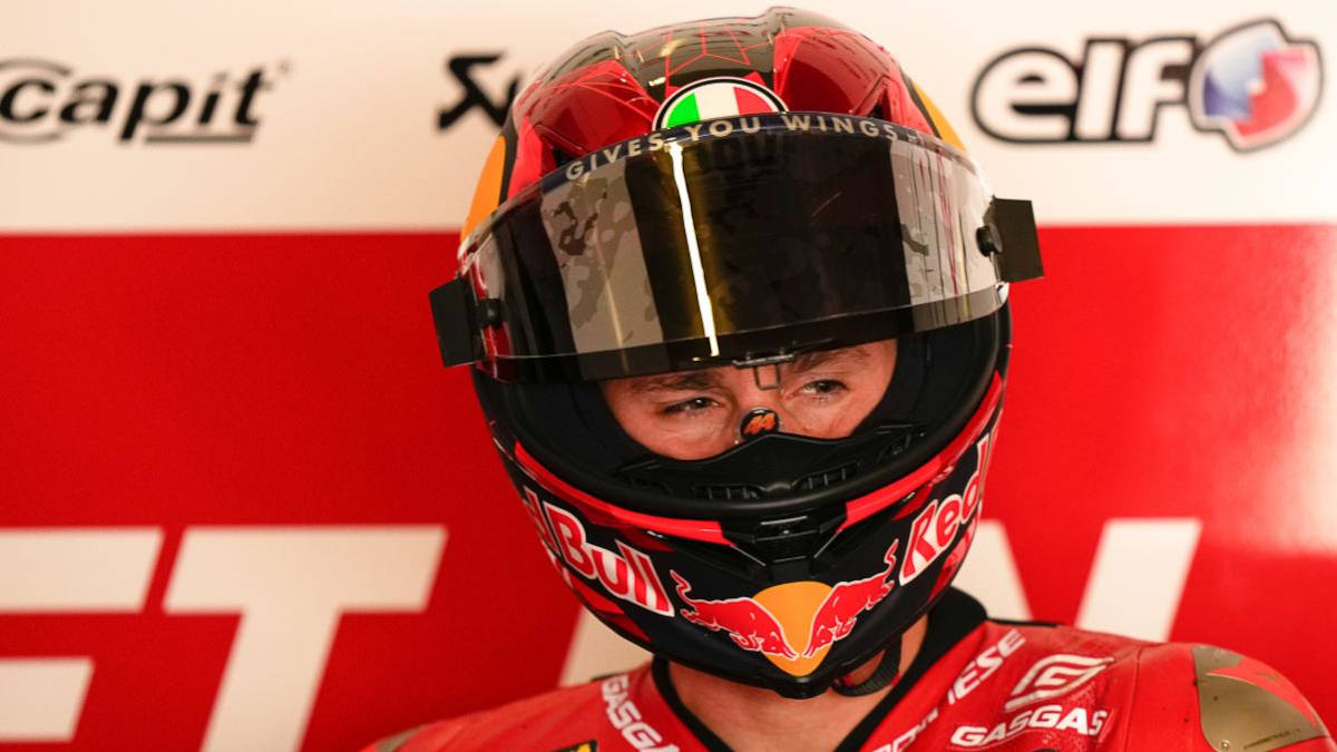Pol Espargaró, baja en el GP de Portugal de MotoGP tras sufrir una aparatosa caída