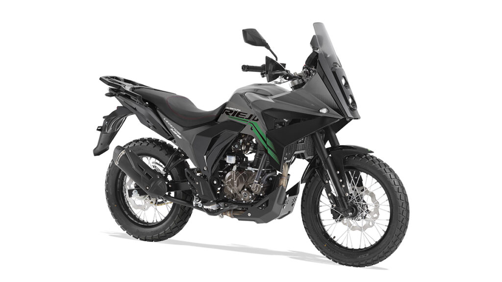 Motos trail 125 y carnet de coche: misión no imposible 22 Rieju Aventura 125 2023