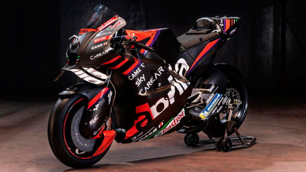 La aerodinámica llevada al extremo: Aprilia patenta monos con superficies aerodinámicas 10 aprilia-rs-gp-motogp-2023