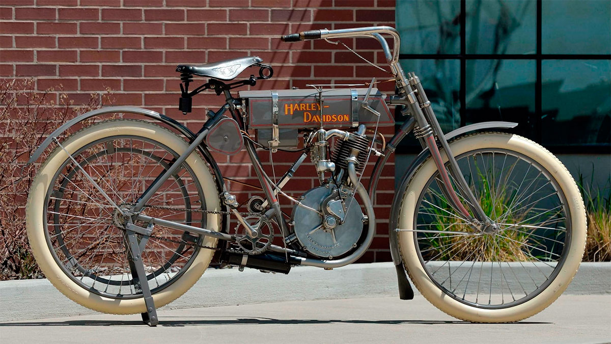 Harley-Davidson Strap Tank de 1908: saluda a la moto más cara jamás vendida en una subasta