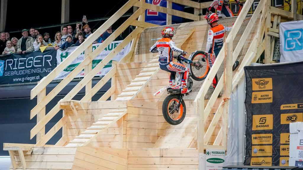 Toni Bou se queda sin la victoria en el X-Trial de Austria pero se mantiene líder 2 toni-bou-x-trial-austria-2023-1