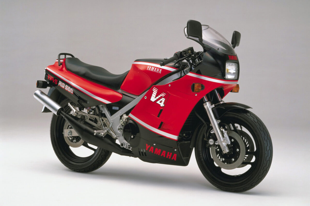 Las motos clásicas de la EGB y BUP en los años 80 (parte 1) 1 yamaha rd500lc 2