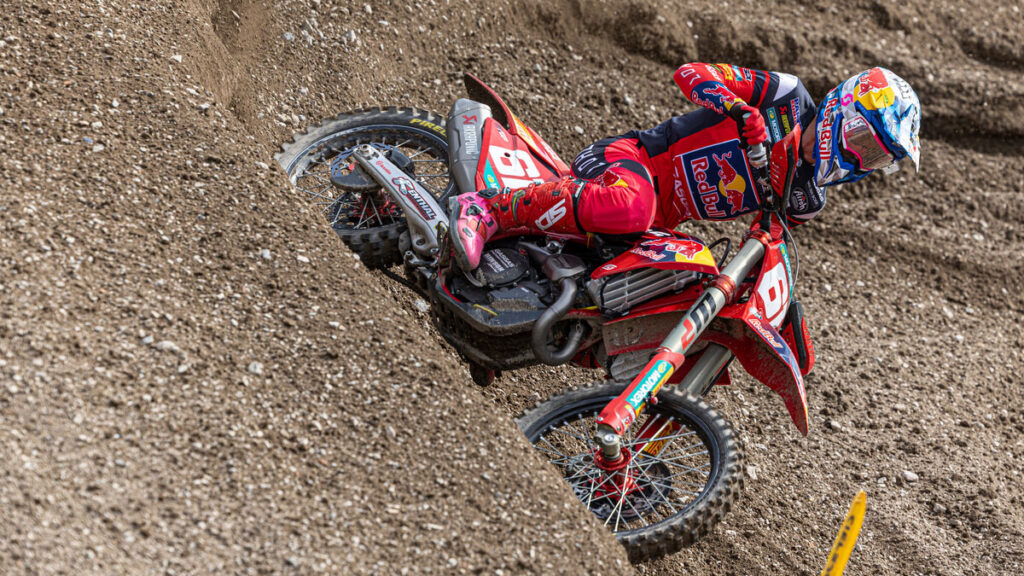 Prado gana el MXGP de Italia y se afianza como líder 11 57171_Prado_04_MXGP_Trentino_2023_JPA_22A0019