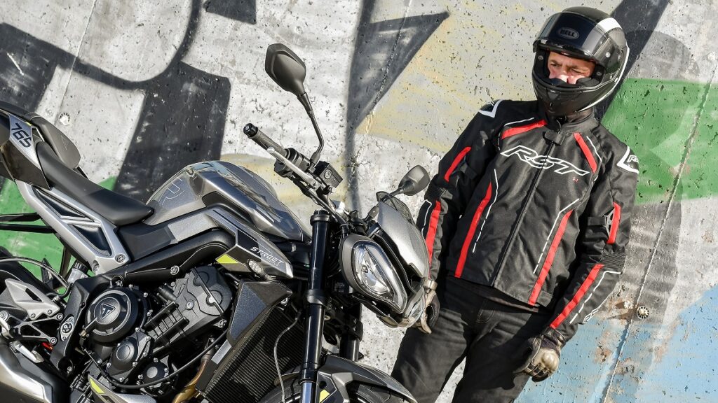 Prueba Triumph Street Triple 765 R: genes de Moto2 10 Triumph Street Triple 765 R 10