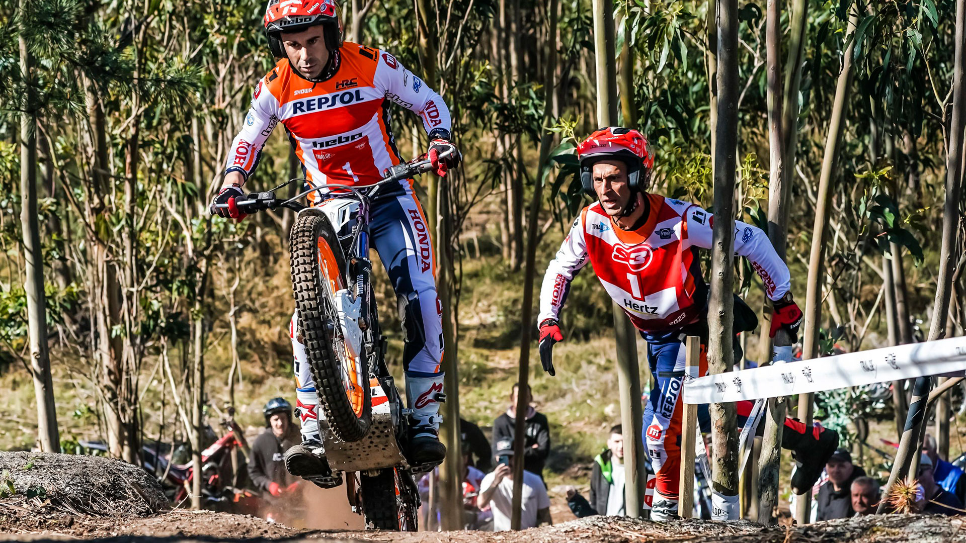 Toni Bou arranca el Mundial de TrialGP con victoria y podio 7 bou-trialgp-2023-1