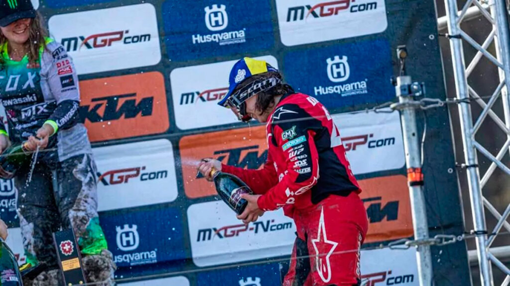Jorge Prado se vuelve más líder tras el MXGP de Suiza 11 daniela guiilen podio suiza