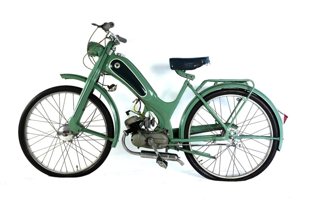 OSSA 175 GT: la "4 tiempos" olvidada 11 OSSA Motopedal "Osita", ciclomotor