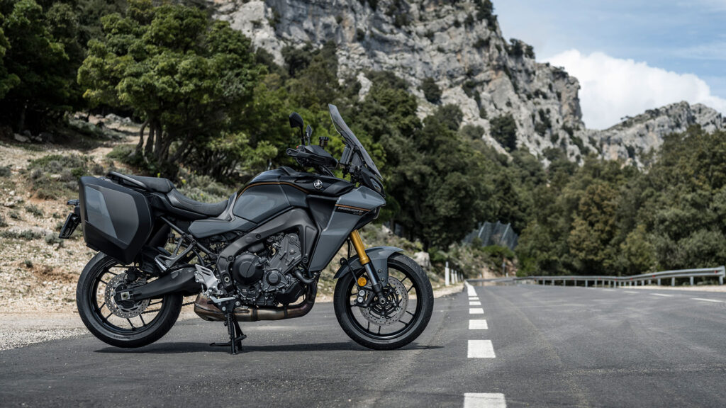 Prueba Yamaha Tracer 9 GT+: tecnología punta 10 prueba-yamaha-tracer-9-gt+-1