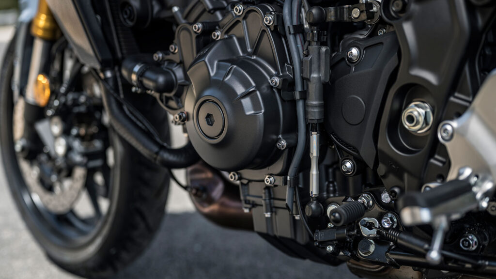 Prueba Yamaha Tracer 9 GT+: tecnología punta 12 prueba yamaha tracer 9 gt 2