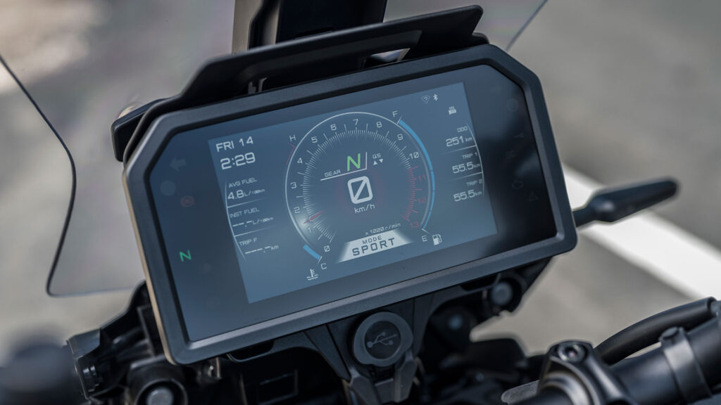 prueba yamaha tracer 9 gt 7