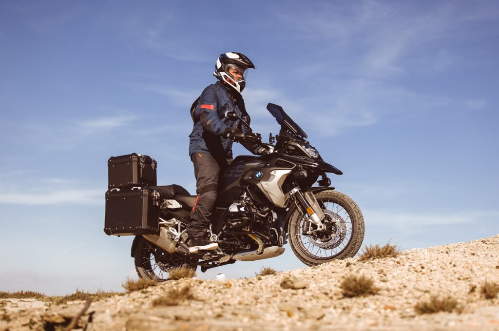BMW Motorrad: propuestas para una temporada 2023 llena de satisfacciones 11 BMW R 1250 GS Ultimate Edition 2023